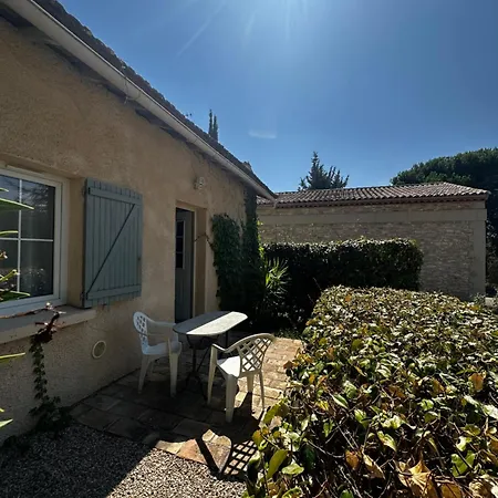 Vakantiehuis Petite Maison Mitoyenne, Clim, Renovee, Calme *